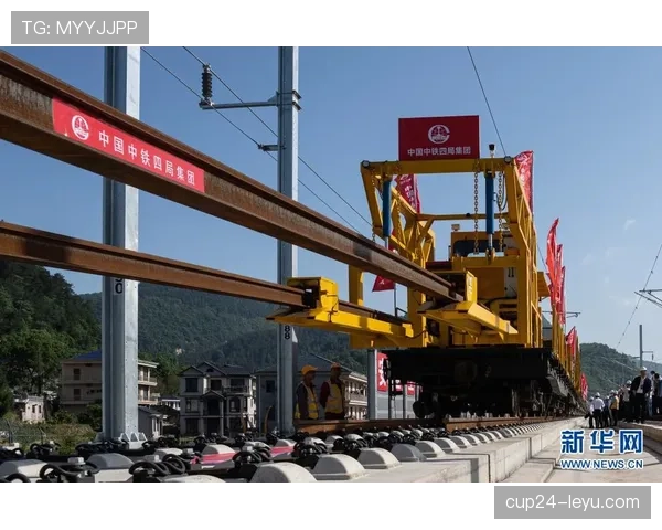 维尼修斯揭秘顶级状态保持之道：成功秘诀引球迷关注