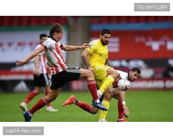 马奇闪耀英超赛场助球队逆转取胜，状态回暖引关注