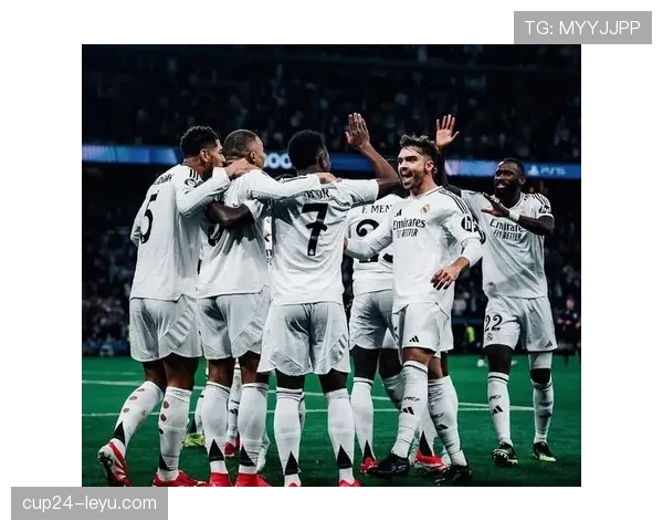 皇马三连冠铸就欧冠新传奇,展现历史级统治力 皇马三连冠铸就欧冠新传奇,展现历史级统治力