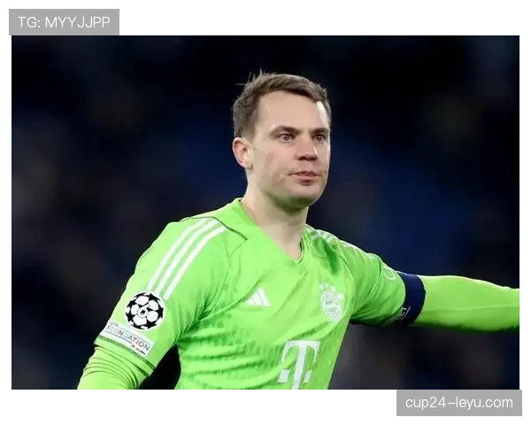 诺伊尔：巅峰时刻铸就传奇，守门员巨星闪耀足球史