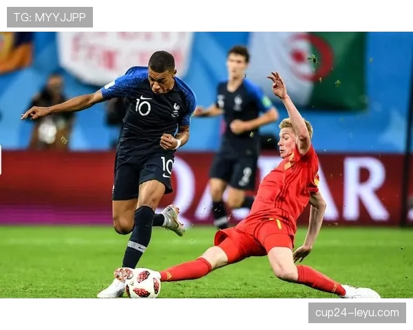 越南国家队演练防守反击新战术，状态回升备战国际赛事信心大增