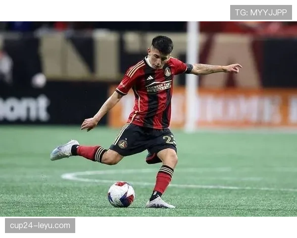 贝西克塔斯中场强势复苏，助球队完成关键逆转取胜