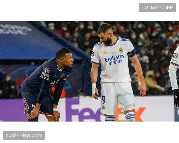 本泽马欧冠对阵英超强队的表现解析 本泽马欧冠对阵英超强队的表现解析