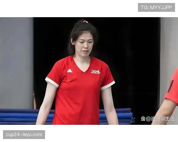 李盈莹买了新车，朋友圈都炸锅了，谁知道她私下居然这样低调？